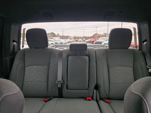 Used 2025 RAM 2500 Big Horn image 30