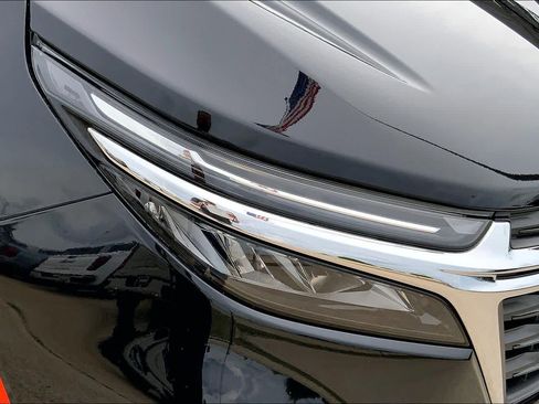 Certified 2024 Chevrolet Equinox LT FWD image 28