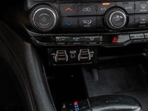 Used 2022 Dodge Durango Citadel image 35