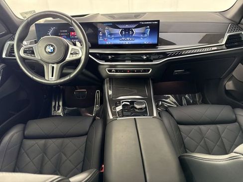 Used 2026 BMW X5 M60i AWD/4WD image 22