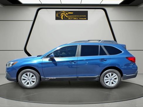 Used 2019 Subaru Outback 2.5i Premium AWD/4WD image 2