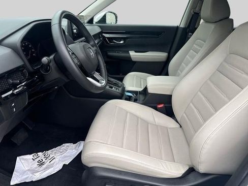 Used 2023 Honda CR-V EX-L image 3