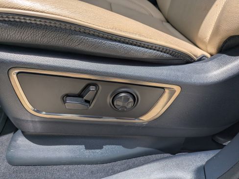 Used 2019 RAM 1500 Limited w/ Advanced Safety Group image 10