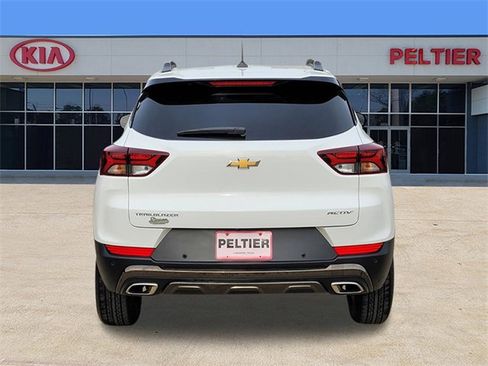 Used 2022 Chevrolet TrailBlazer ACTIV w/ Convenience Package image 5