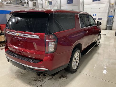 Used 2021 Chevrolet Suburban Premier w/ Premium Package image 7