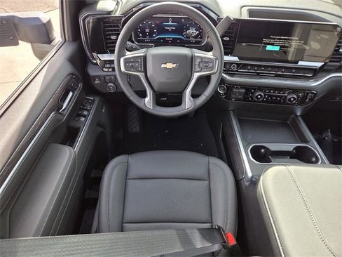 New 2025 Chevrolet Silverado 2500 LTZ w/ LTZ Convenience Package image 8