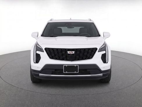 Used 2023 Cadillac XT4 Premium Luxury FWD image 5