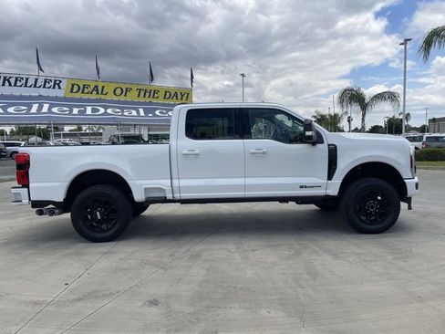 Used 2024 Ford F250 Lariat w/ Lariat Ultimate Package AWD/4WD image 9