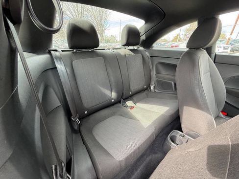 Used 2012 Volkswagen Beetle 2.5 image 12