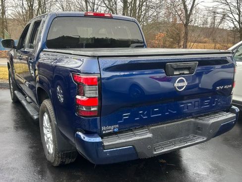 Used 2022 Nissan Frontier SV w/ Technology Package image 6