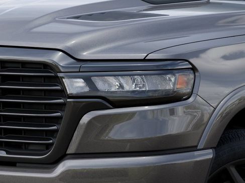 New 2026 RAM 1500 Laramie AWD/4WD image 10