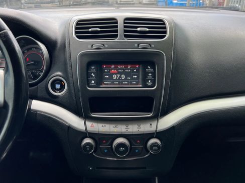 Used 2018 Dodge Journey SE w/ Connectivity Group image 21