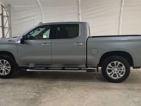 New 2026 Chevrolet Silverado 1500 LTZ w/ Z71 Off-Road Package AWD/4WD image 6