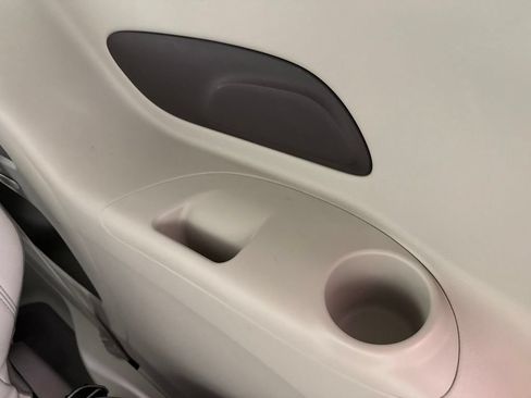 Used 2017 Chrysler Pacifica Touring-L FWD image 26