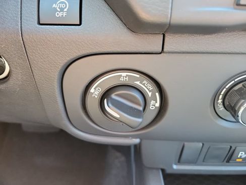 Used 2025 Nissan Frontier S AWD/4WD image 27
