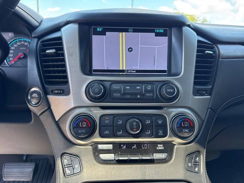 Used 2019 GMC Yukon Denali w/ Denali Ultimate Package AWD/4WD image 23