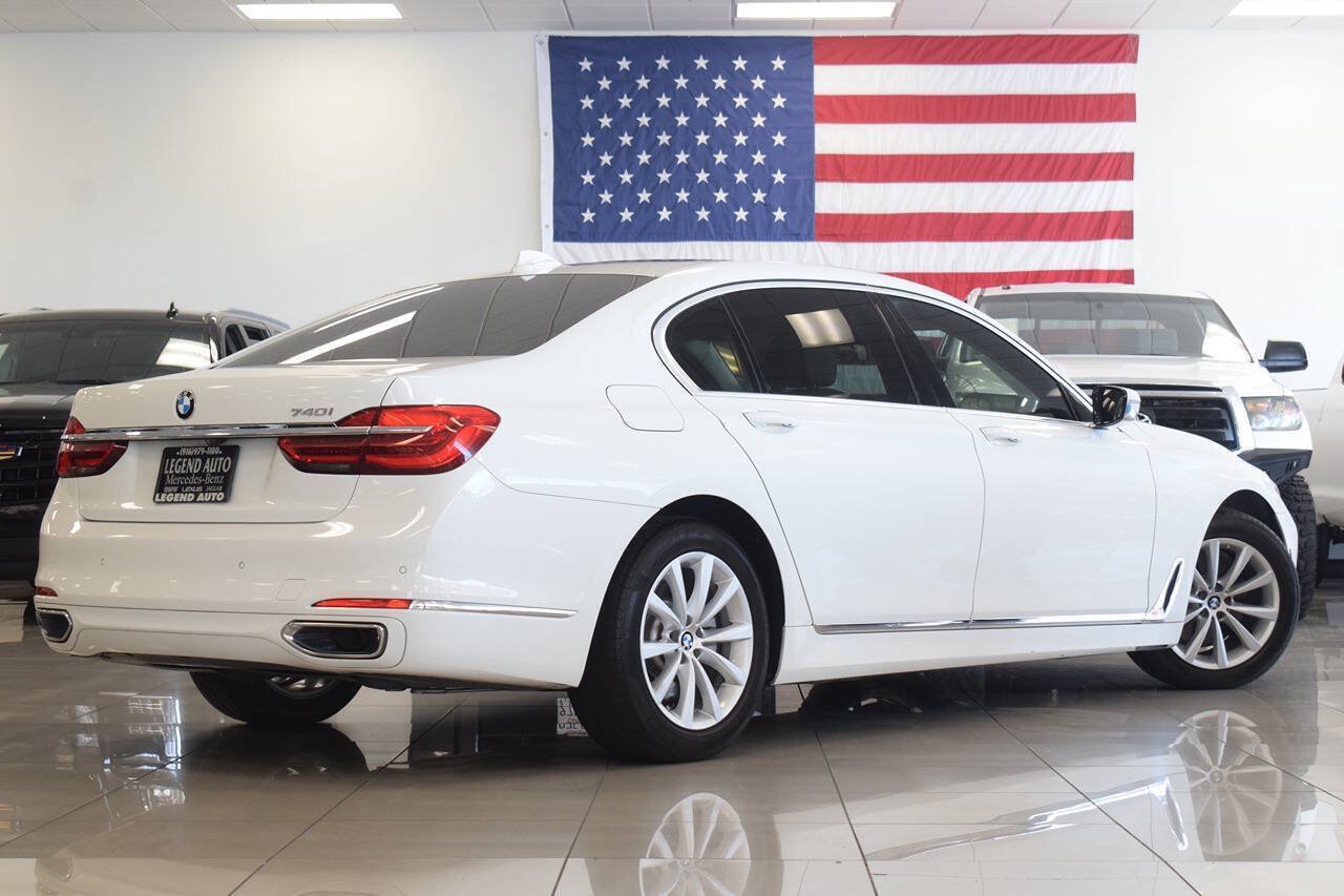 Used 2019 BMW 740i RWD image 7