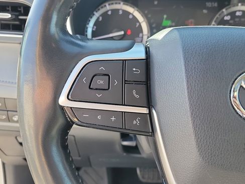 Used 2022 Toyota Highlander Limited image 25