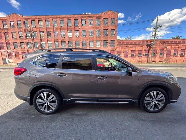Used 2021 Subaru Ascent Limited w/ Technology Package AWD/4WD image 8