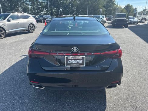 Used 2019 Toyota Avalon Limited w/ Advanced Safety Package FWD image 6