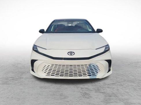 Used 2026 Toyota Camry XSE FWD image 2