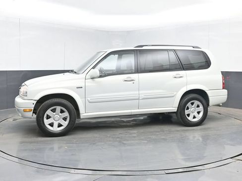 Used 2003 Suzuki XL7 4WD image 11