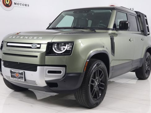 Used 2023 Land Rover Defender 110 S image 5