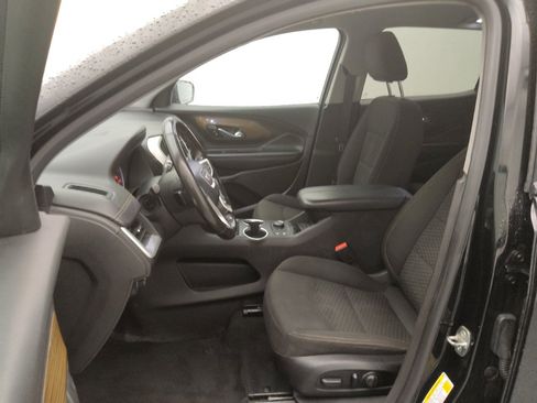 Used 2019 GMC Terrain SLE w/ Driver Convenience Package image 17