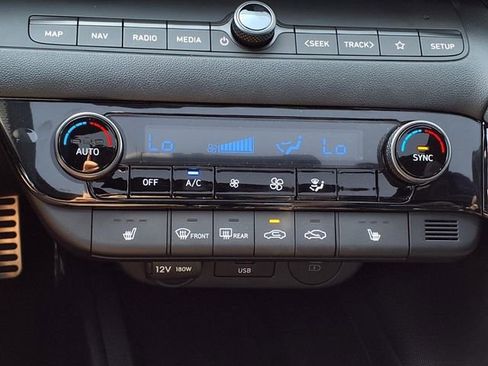 New 2025 Hyundai Elantra N image 18