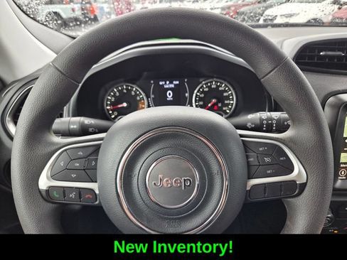 Certified 2023 Jeep Renegade Latitude AWD/4WD image 26