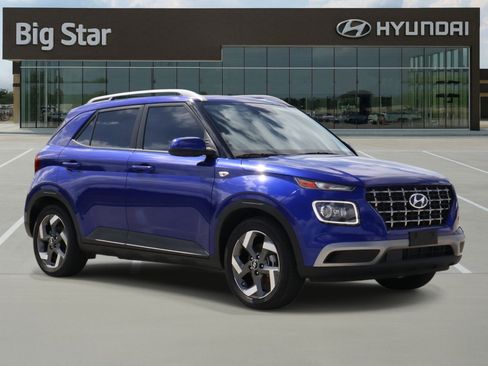 Used 2025 Hyundai Venue Limited FWD image 6