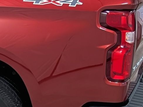 Used 2019 Chevrolet Silverado 1500 LTZ w/ LTZ Plus Package AWD/4WD image 10