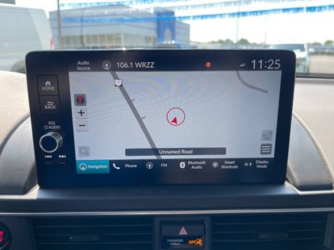 Used 2025 Honda Pilot Elite image 22