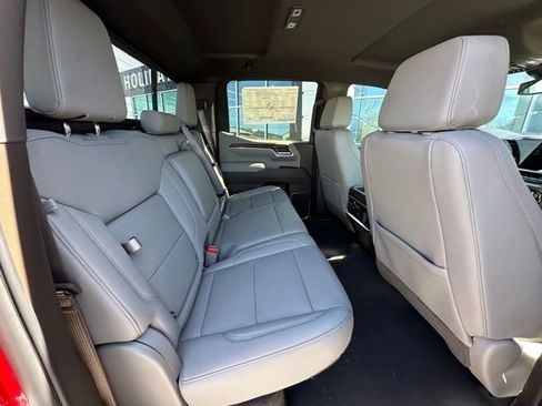 New 2026 GMC Sierra 1500 SLT image 30
