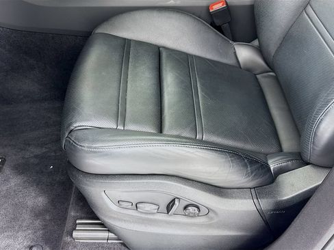 Certified 2023 Porsche Cayenne Platinum Edition AWD/4WD image 13