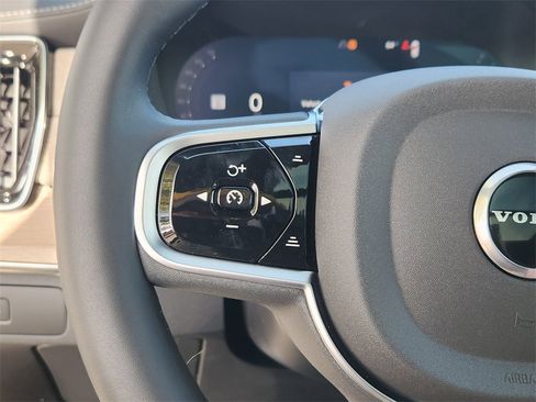 New 2026 Volvo XC90 B6 Ultra w/ Lounge Package image 9