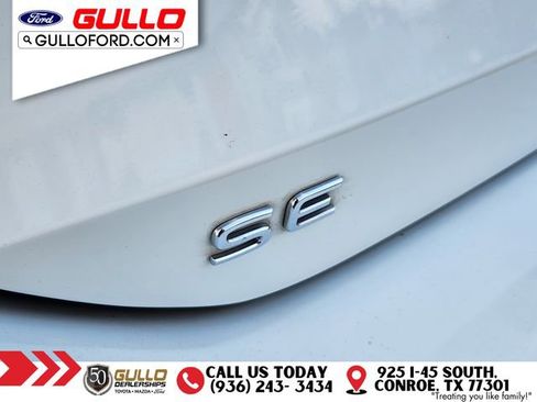 Used 2025 Volkswagen Tiguan SE FWD image 8