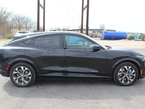 Used 2023 Ford Mustang Mach-E Premium image 7