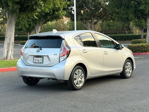 Used 2015 Toyota Prius C Two FWD image 4