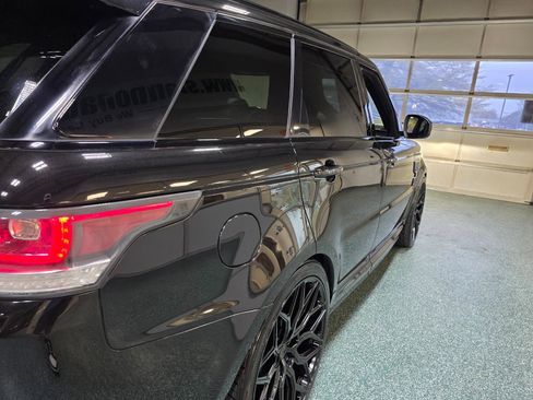 Used 2016 Land Rover Range Rover Sport SVR image 7