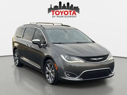 Used 2018 Chrysler Pacifica Limited