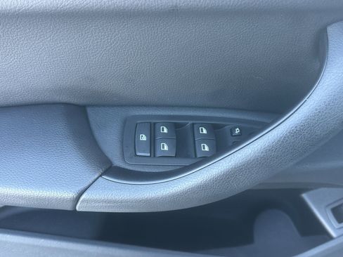 Used 2020 BMW X1 xDrive28i w/ Premium Package image 10