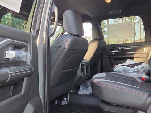 New 2026 RAM 2500 Big Horn AWD/4WD image 7