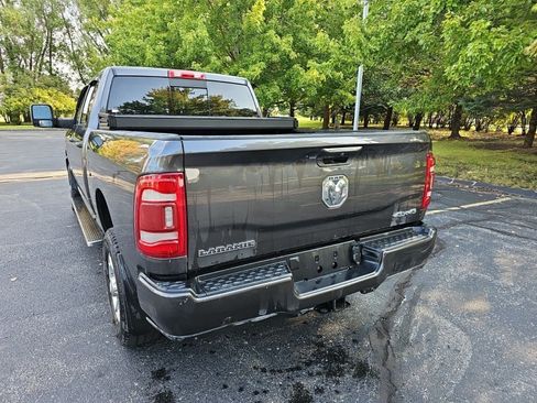 Used 2024 RAM 2500 Laramie AWD/4WD image 3