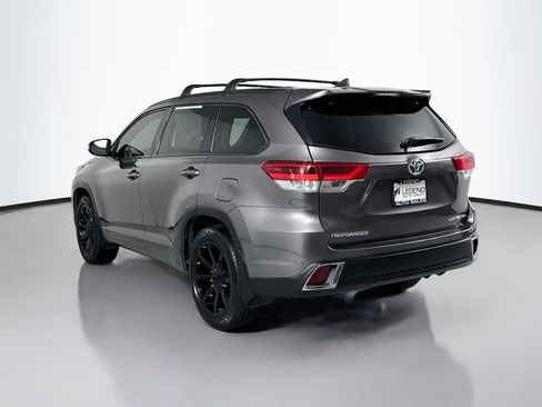 Used 2019 Toyota Highlander Limited Platinum AWD/4WD image 7