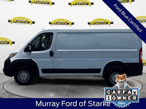 Used 2025 RAM ProMaster 2500 w/ Convenience Group FWD image 3