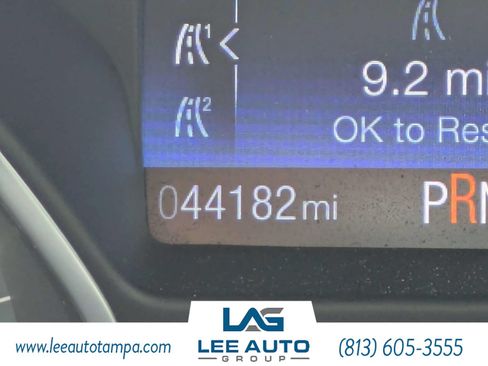 Used 2018 Ford Focus Titanium FWD image 25