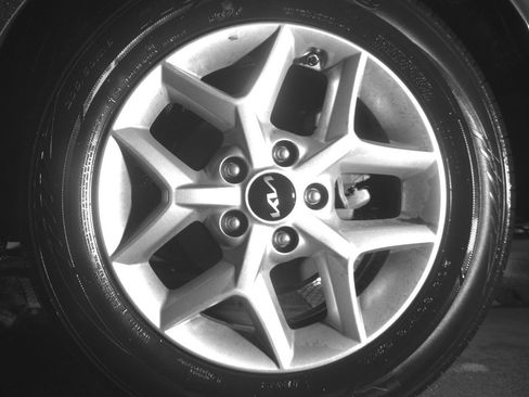 Used 2025 Kia Soul LX w/ LX Technology Package FWD image 14