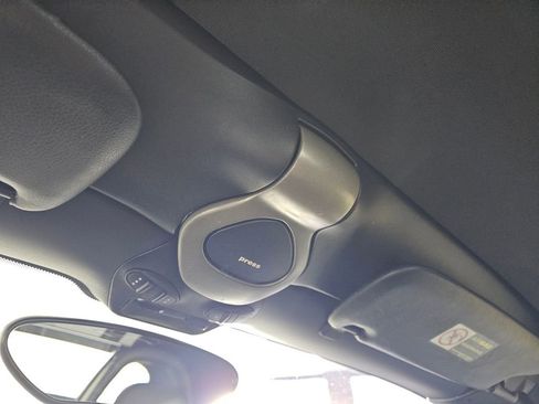 Used 2005 Porsche Boxster Base image 28