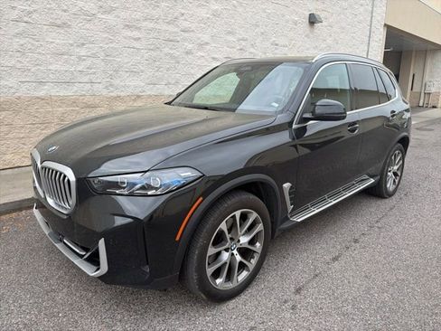 Used 2026 BMW X5 sDrive40i image 1